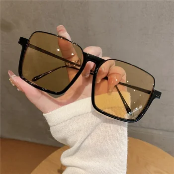 2023 Noua Moda de Epocă ochelari de Soare Pentru Femei Pătrat de Metal Cadru de Lux Nuante de Roz Ochelari de Soare Fotografie Ochelari de Soare UV400
