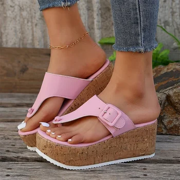 Clip In Picioare Papuci Pantofi Femei Pene De Plajă De Vară Noi De Sandale Flip Flops Pantofi Cu Tocuri Înalte 2024 Brand Pompe De Sex Feminin Zapatos Diapozitive