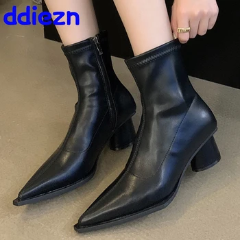 Glezna Femeie De Pe Tocuri Întinde Pantofi Pentru Femeie Cizme A Subliniat Toe Moda Moderne Doamnelor Cizme Scurte Încălțăminte Pompe Negru Pantofi